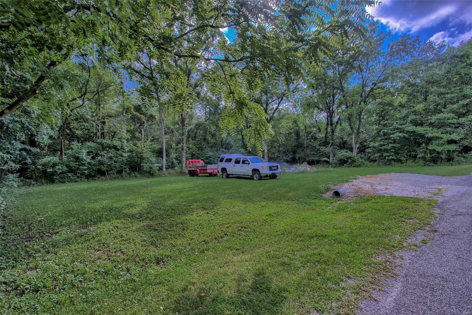 5208 Hazel Road Edwardsville, IL 62025 - Photo 77 of 93 Gallery Image 77
