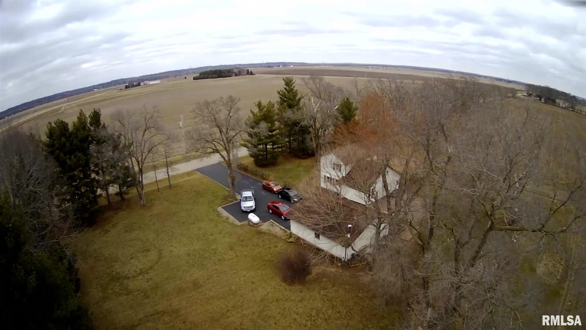 3410 East Cloverdale Road Chillicothe, IL 61523 - Photo 3 of 27 Gallery Image 3