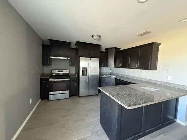 $205,000 | 612 Poplar Avenue, Cactus, TX 79029