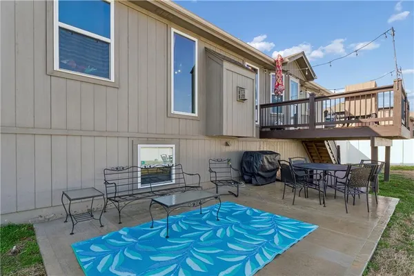 $360,000 | 12204 East 214th Street, Peculiar, MO 64078