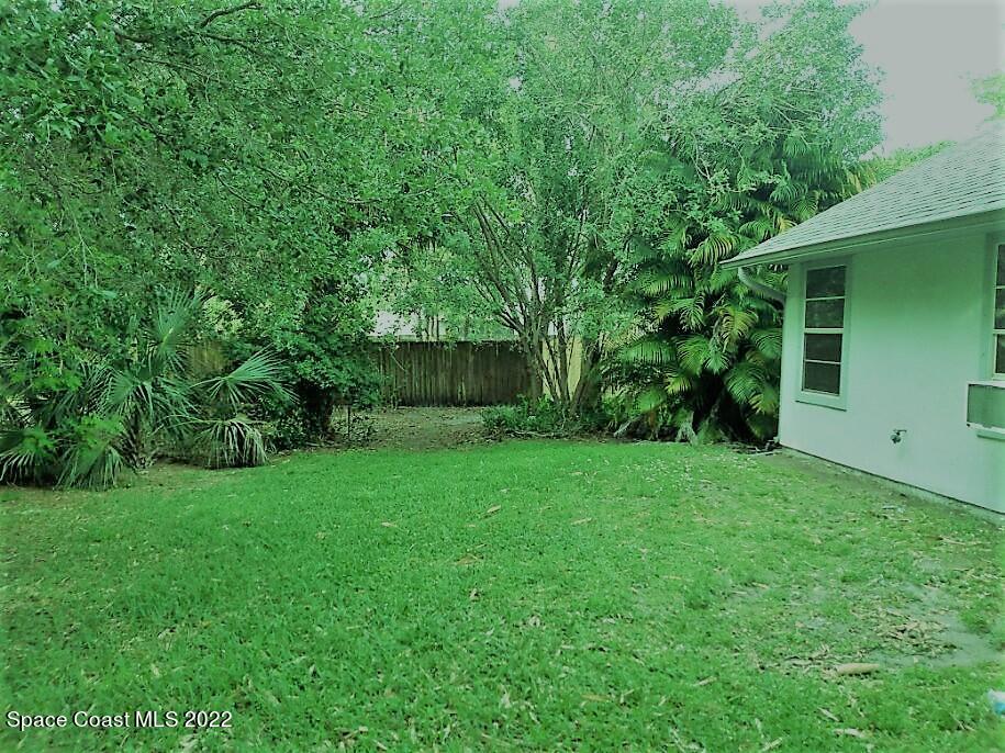 200 Southeast Rios Court Palm Bay, FL 32909 - Photo 13 of 18 Back Yard facing North