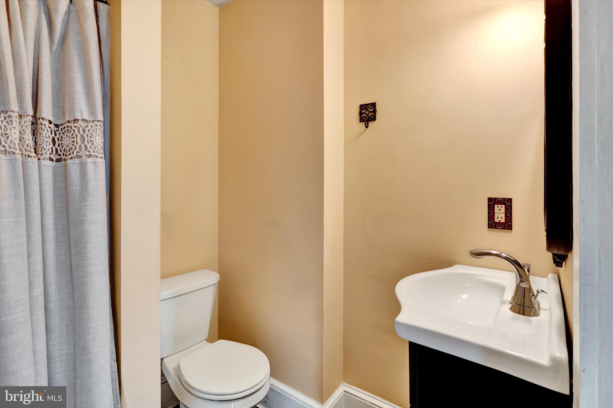 803 Pughtown Road Pottstown, PA 19465 - Photo 15 of 29