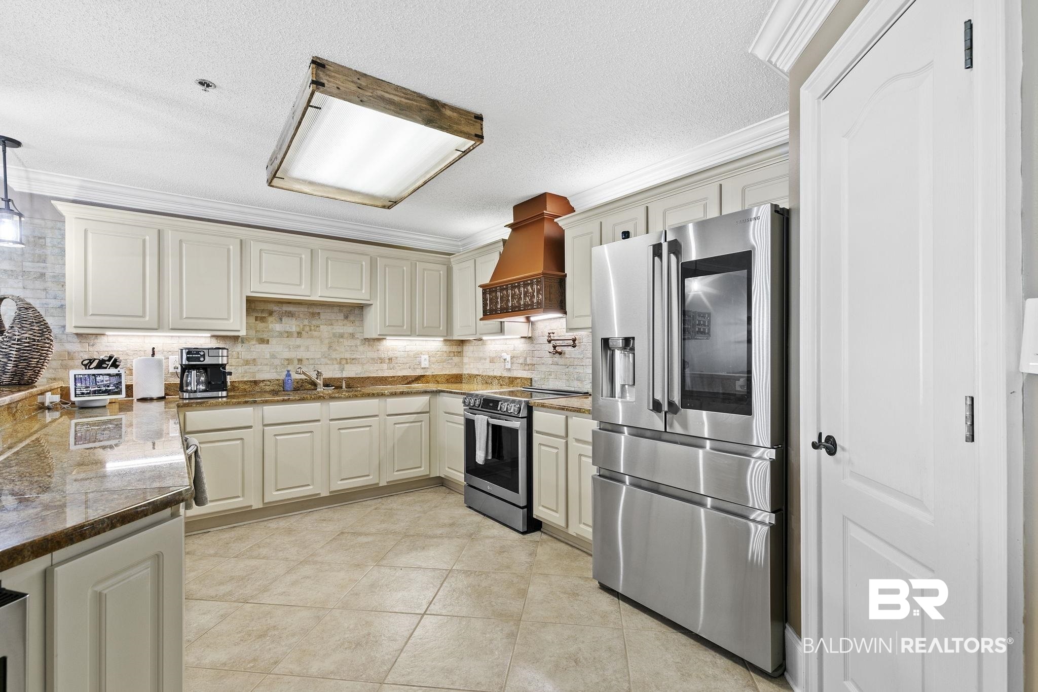 27770 Canal Road, Unit 2103 Orange Beach, AL 36561 - Photo 15 of 48 Gallery Image 15