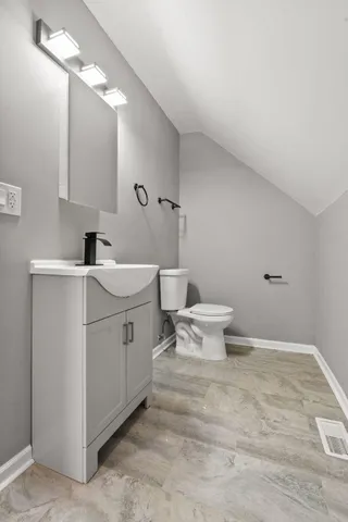 $182,900 | 4908 Grasselli Avenue, East Chicago, IN 46312