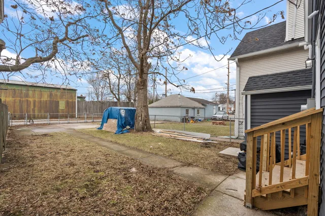 $182,900 | 4908 Grasselli Avenue, East Chicago, IN 46312
