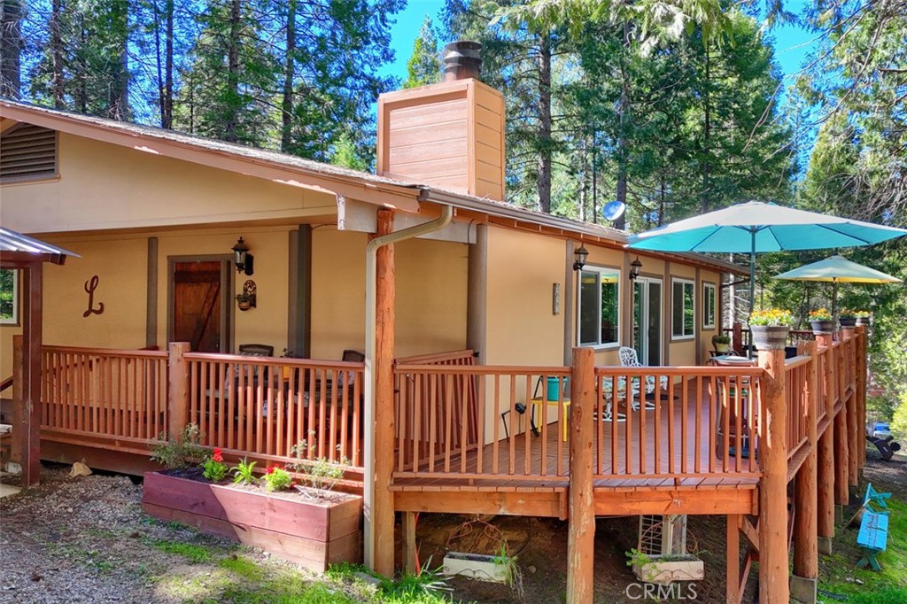 7141 Snyder Ridge Road Mariposa, CA 95338 - Photo 3 of 41