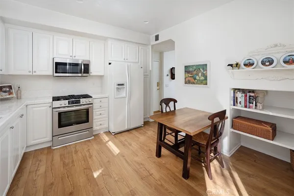 $760,000 | 27162 Westview Lane, Valencia, CA 91354