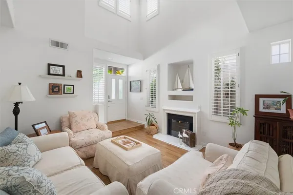 $760,000 | 27162 Westview Lane, Valencia, CA 91354