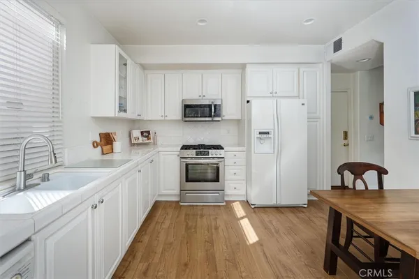 $760,000 | 27162 Westview Lane, Valencia, CA 91354