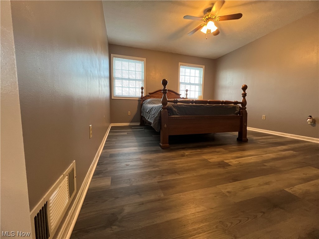 47559 Hughes Road Wellington, OH 44090 - Photo 23 of 31