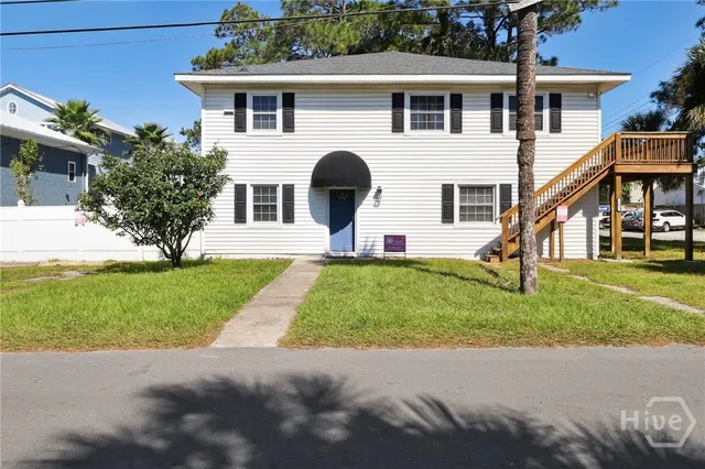 $889,000 | 202 14th Street, Tybee Island, GA 31328