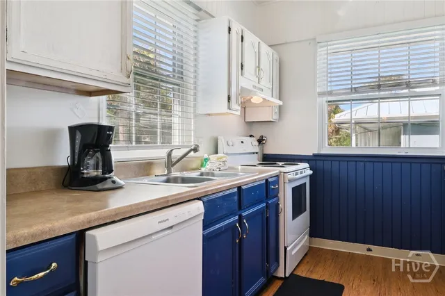 $889,000 | 202 14th Street, Tybee Island, GA 31328