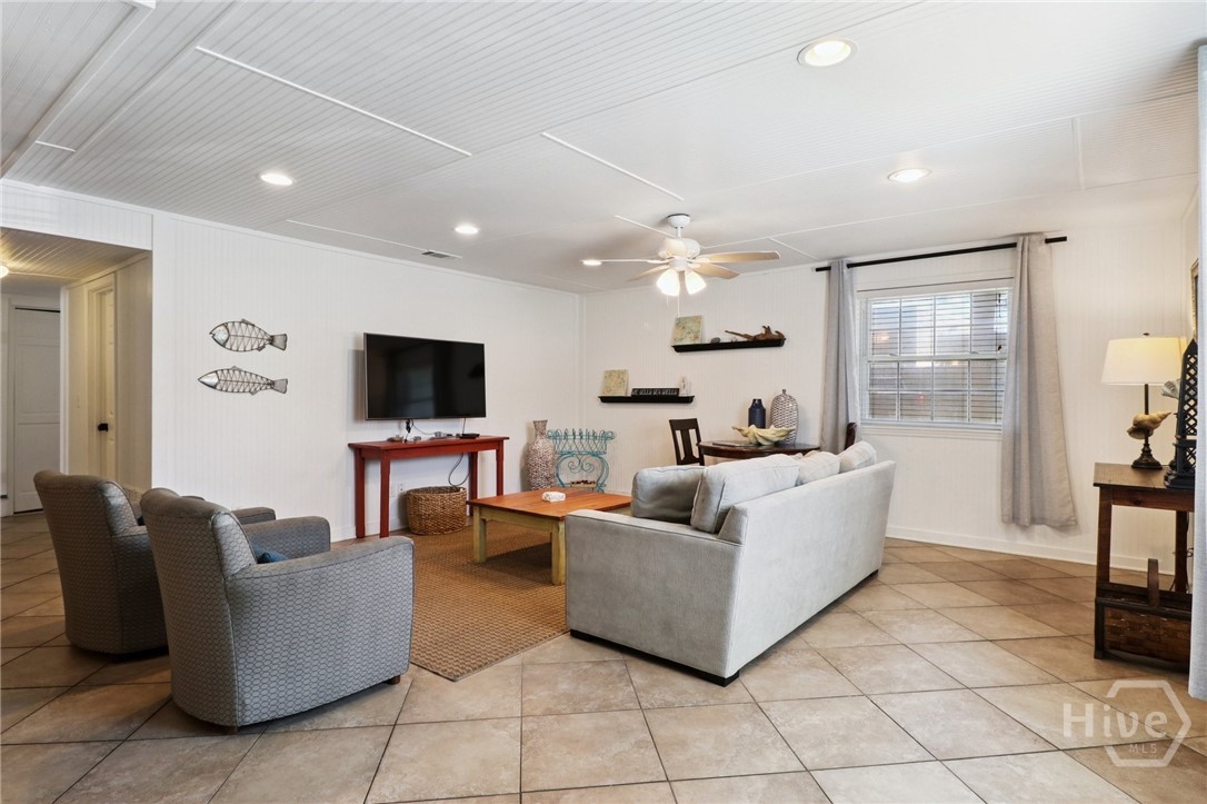 202 14th Street Tybee Island, GA 31328 - Photo 3 of 41