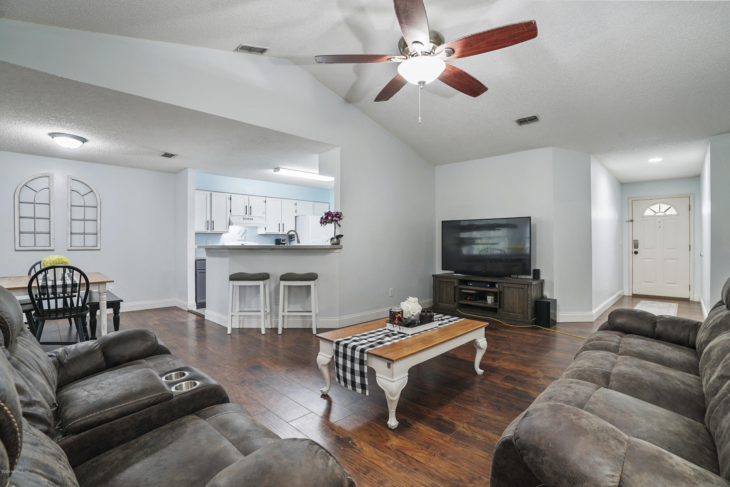 Family Room to Kitchen