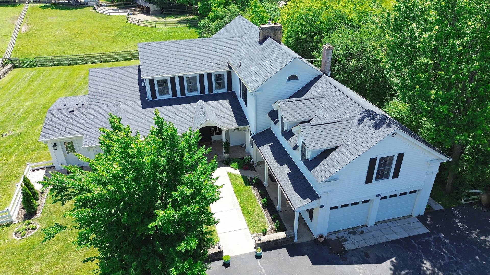 708 South Rose Farm Road Woodstock, IL 60098 - Photo 5 of 104