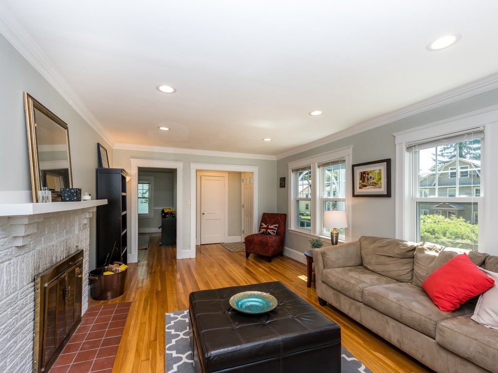 65-67 Athelstane Road, Unit A Newton, MA 02459 - Photo 3 of 11 Gallery Image 3
