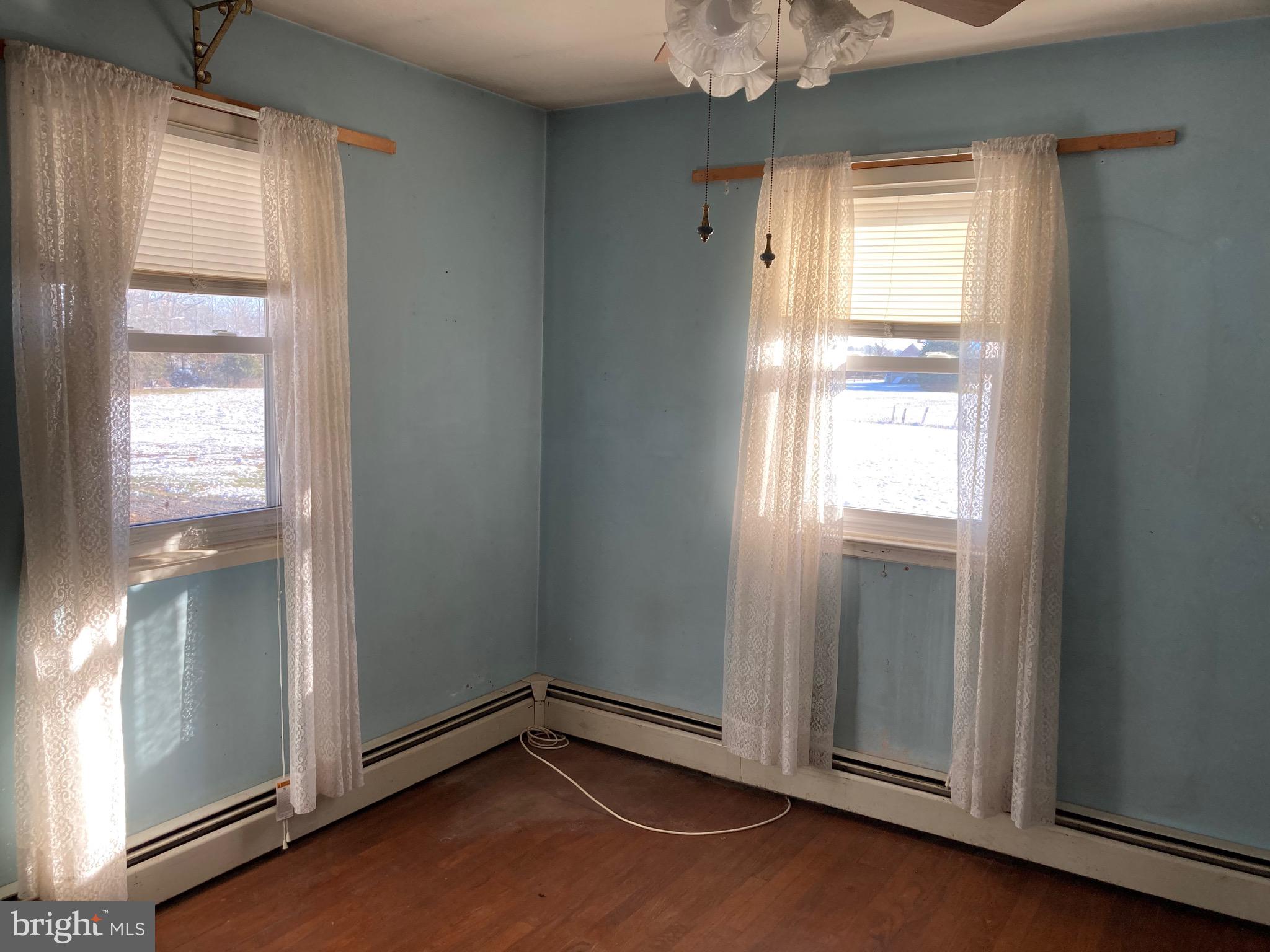 21315 Whites Ferry Road Poolesville, MD 20837 - Photo 32 of 41
