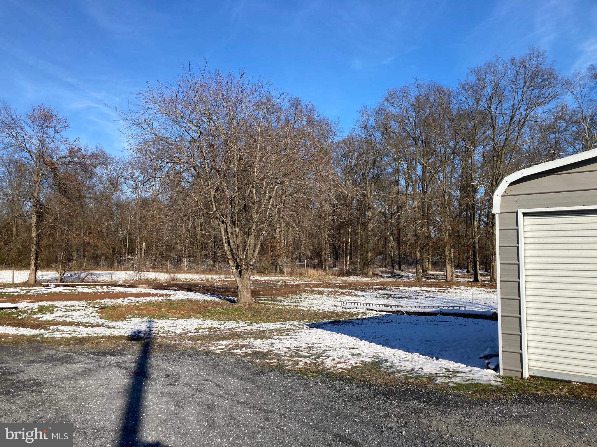 21315 Whites Ferry Road Poolesville, MD 20837 - Photo 6 of 41