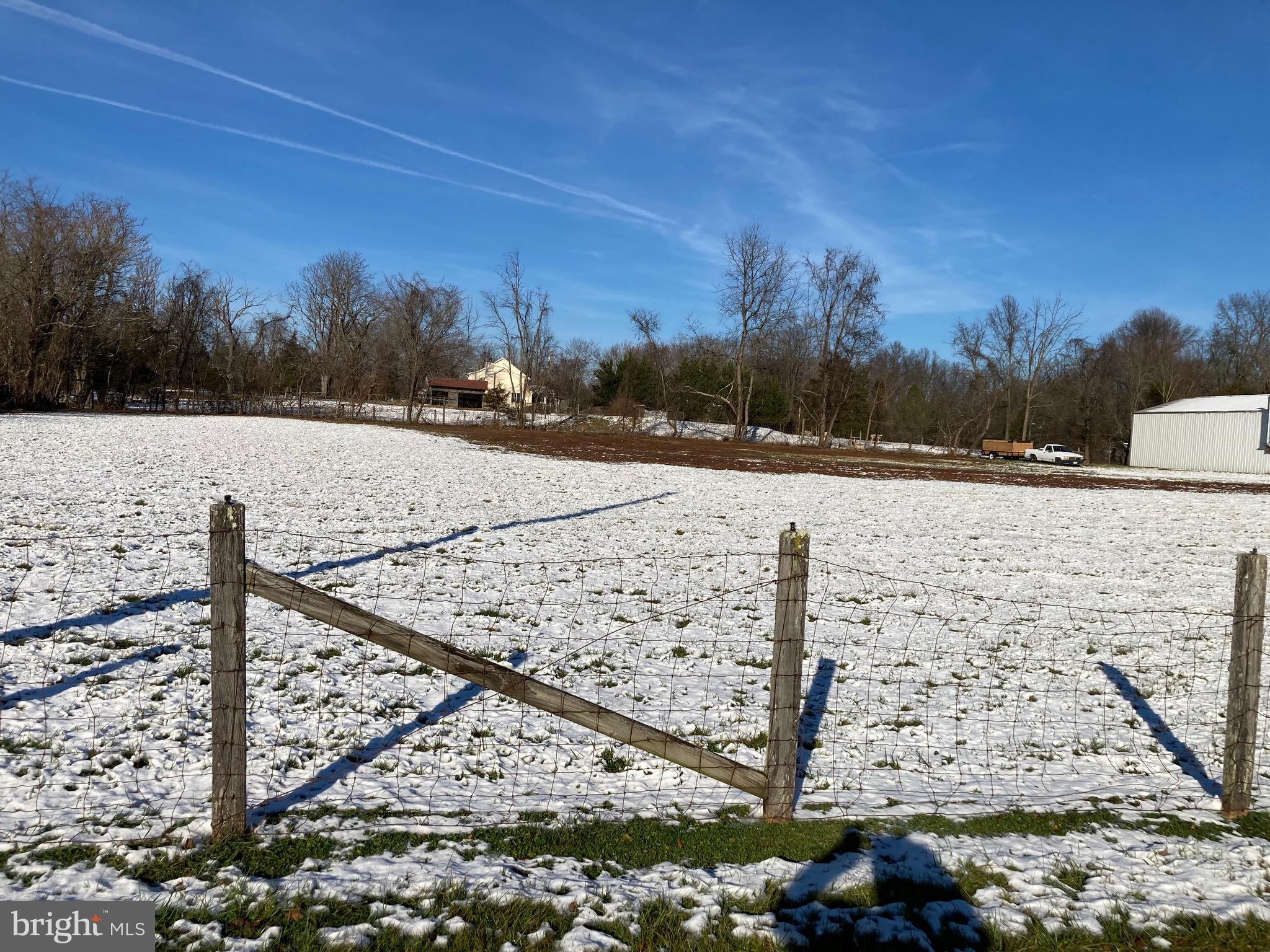 21315 Whites Ferry Road Poolesville, MD 20837 - Photo 7 of 41