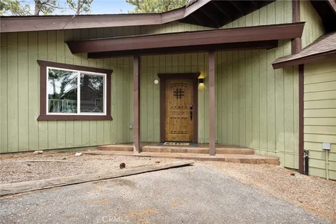 $599,000 | 40224 Mahanoy Lane, Big Bear Lake, CA 92315