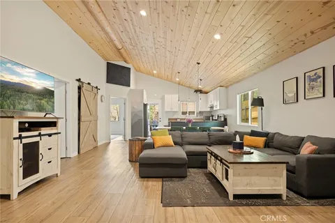 $599,000 | 40224 Mahanoy Lane, Big Bear Lake, CA 92315