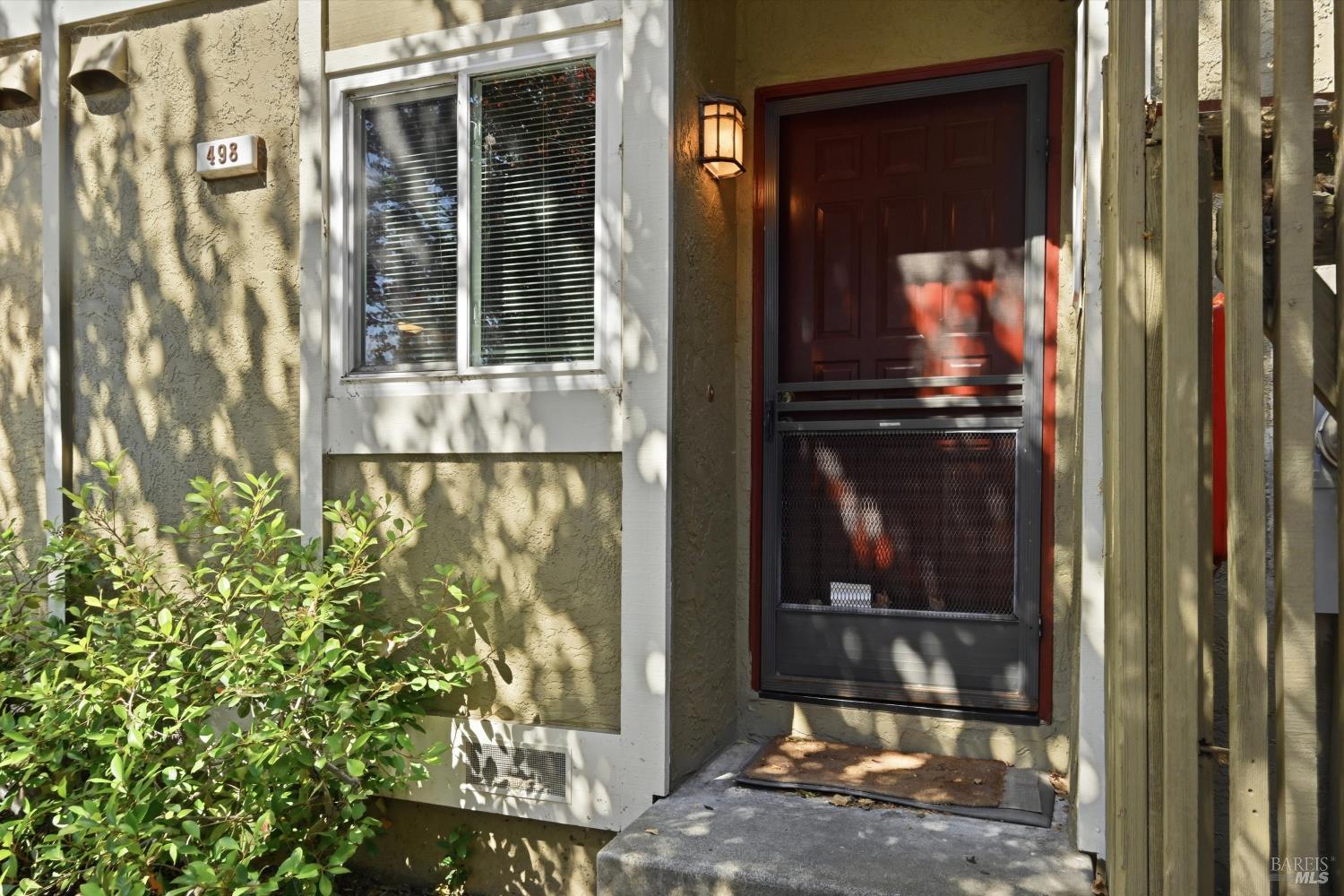 498 Santa Alicia Drive Rohnert Park, CA 94928 - Photo 16 of 18 a picture of a door of the house