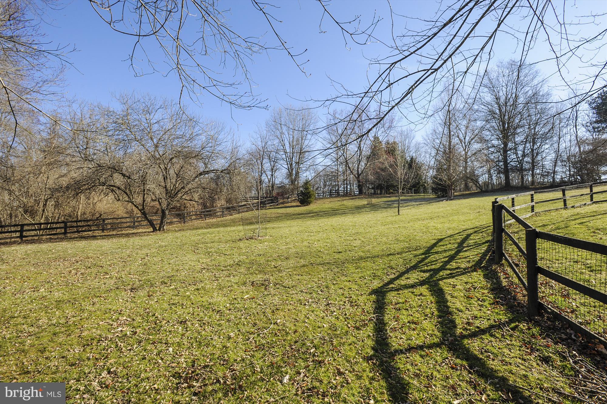 20296 Watermill Road Purcellville, VA 20132 - Photo 25 of 29 Paddock and fenced yard