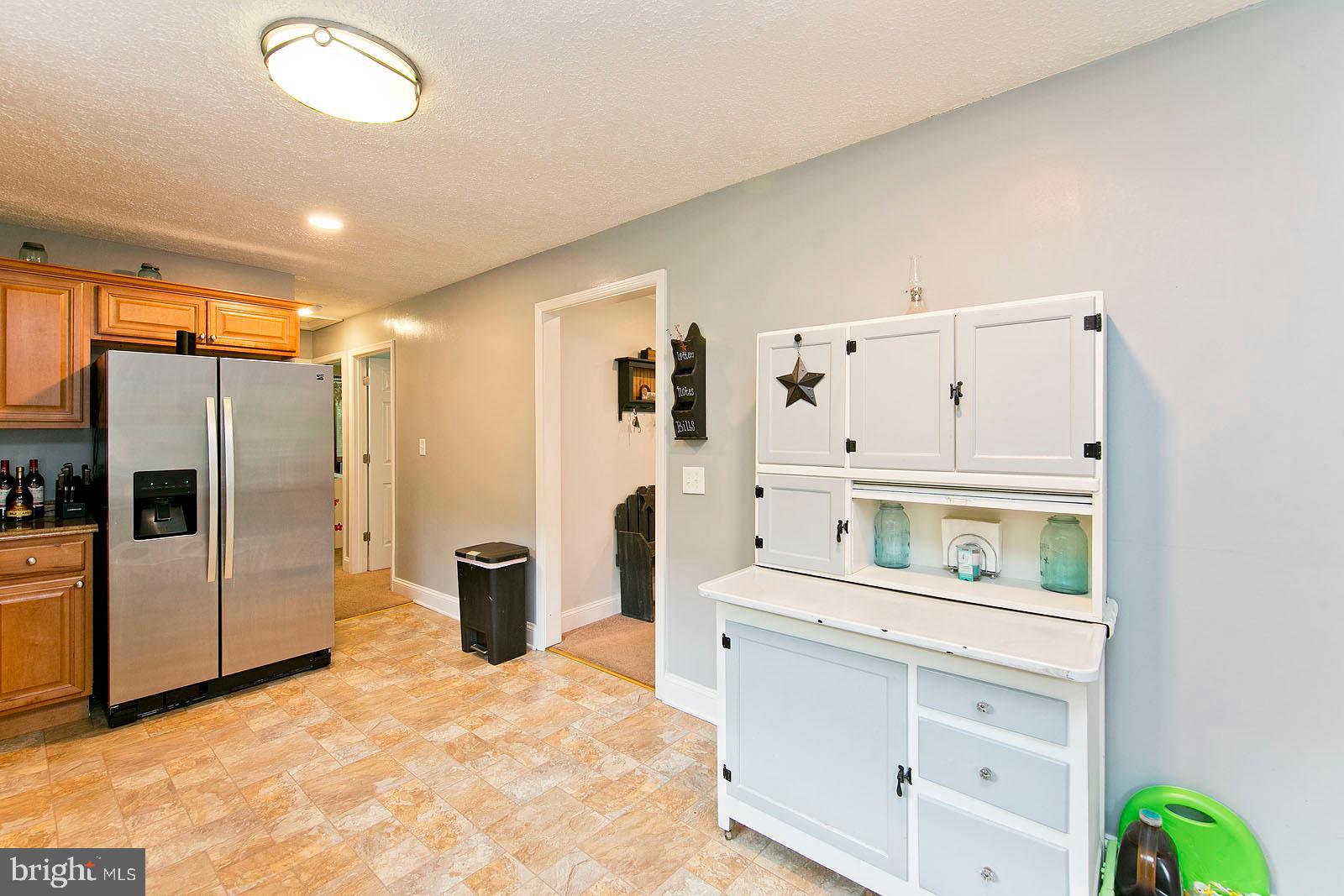 661 Back Mountain Road Winchester, VA 22602 - Photo 12 of 34 Gallery Image 12
