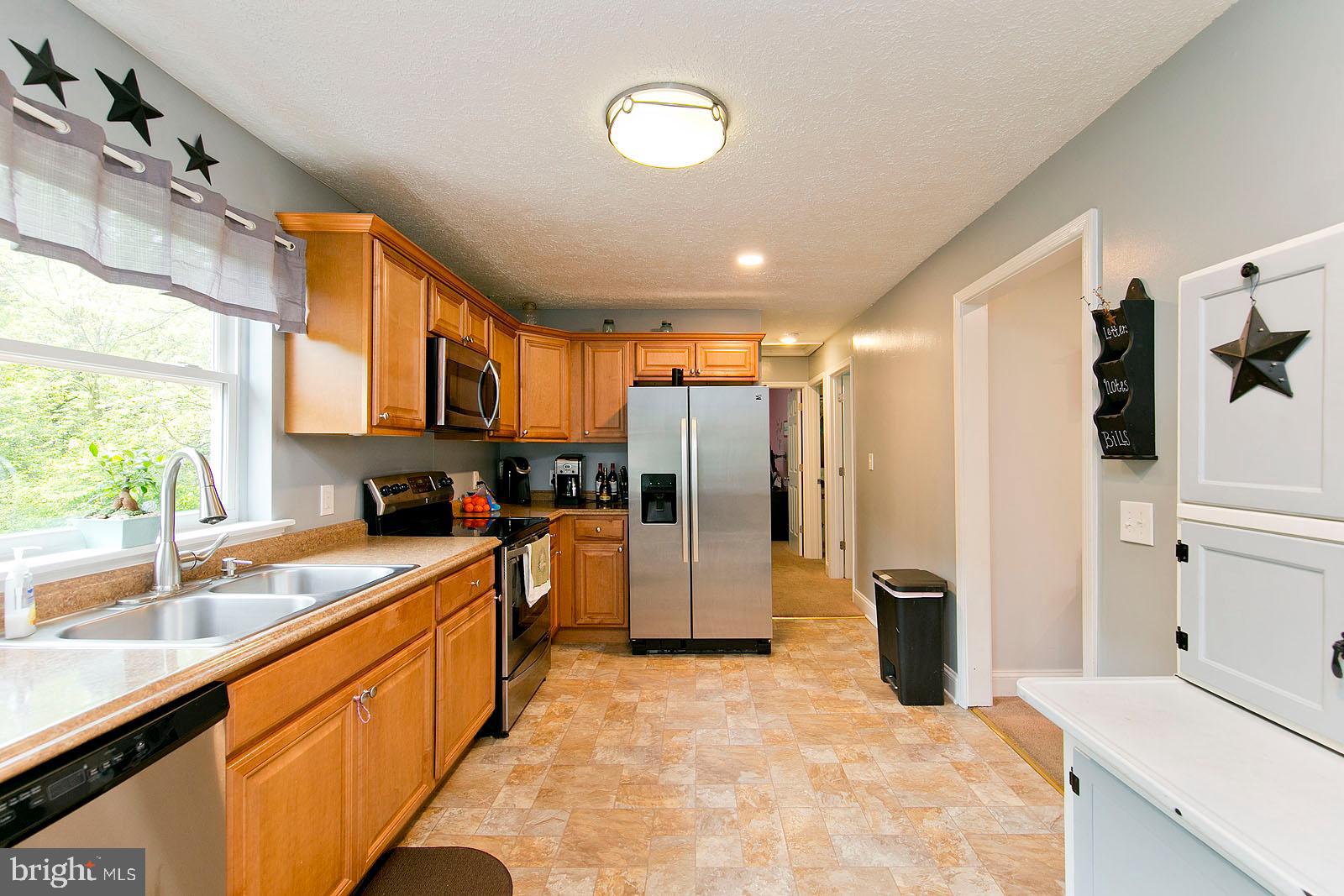 661 Back Mountain Road Winchester, VA 22602 - Photo 13 of 34 Gallery Image 13