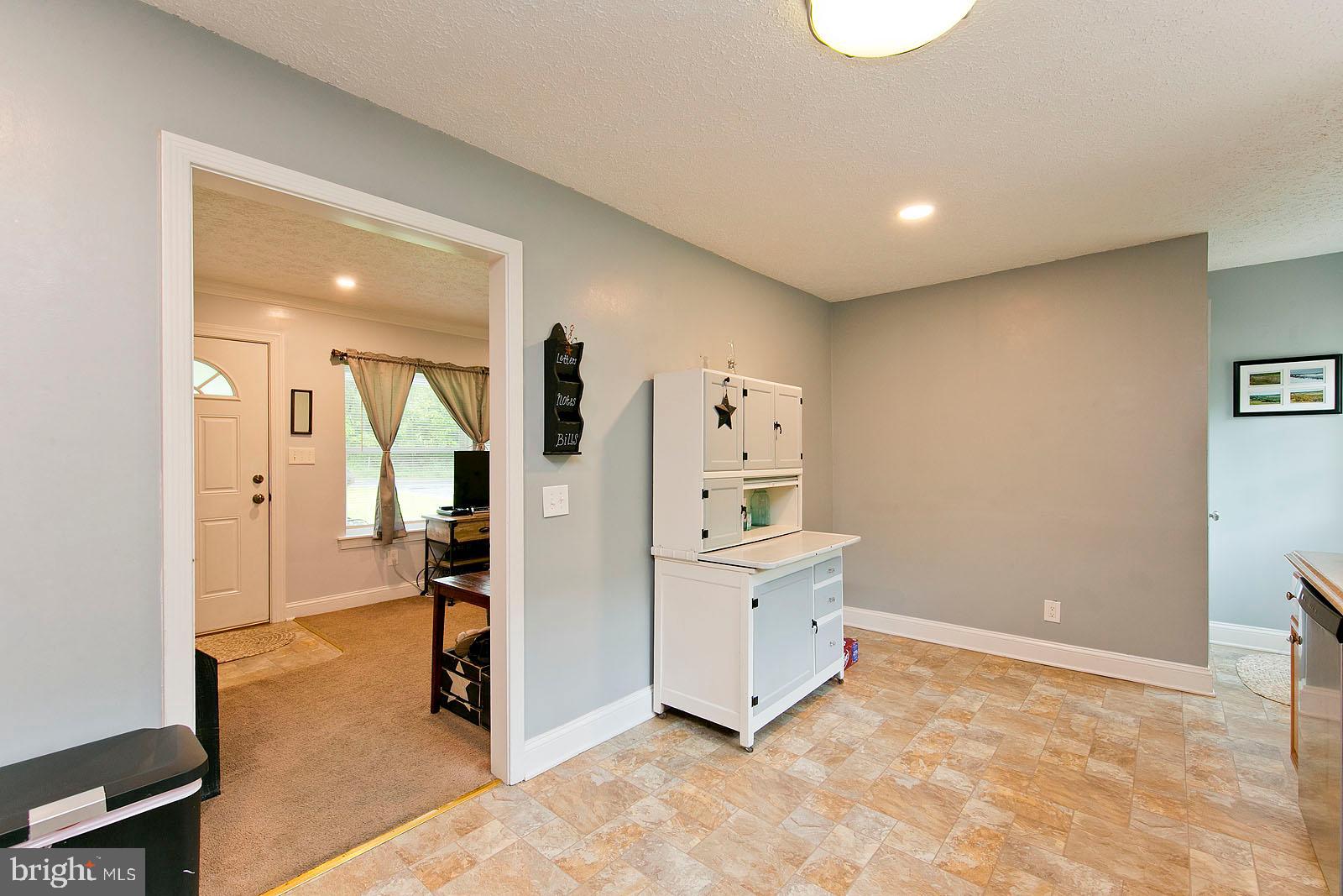 661 Back Mountain Road Winchester, VA 22602 - Photo 15 of 34 Gallery Image 15
