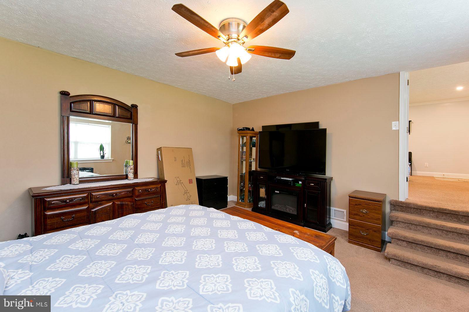 661 Back Mountain Road Winchester, VA 22602 - Photo 10 of 34 Gallery Image 10