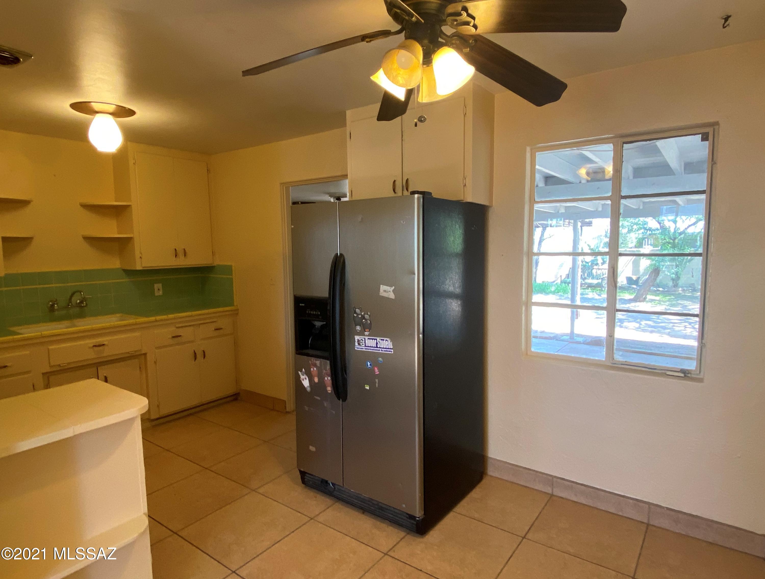 3341 East 30th Street Tucson, AZ 85713 - Photo 7 of 14