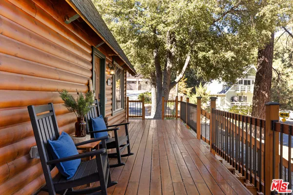 $3,200 | 959 Quail Road, Wrightwood, CA 92397