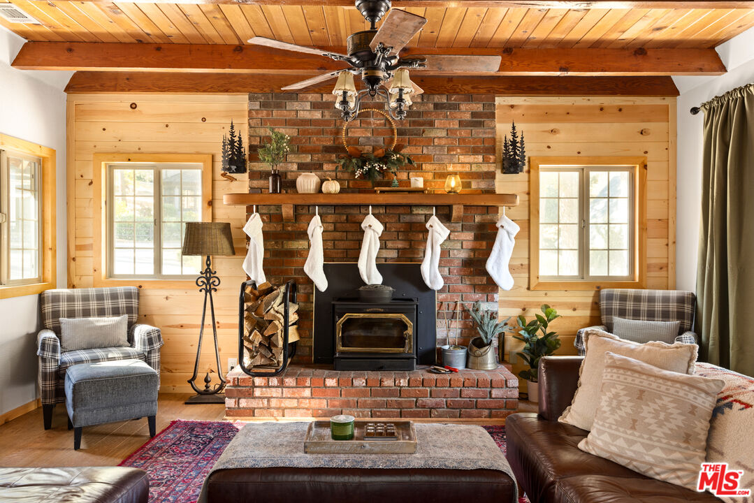 959 Quail Road Wrightwood, CA 92397 - Photo 2 of 17