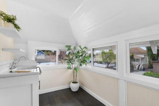 $1,299,000 | 126 Cedar Street, Santa Cruz, CA 95060
