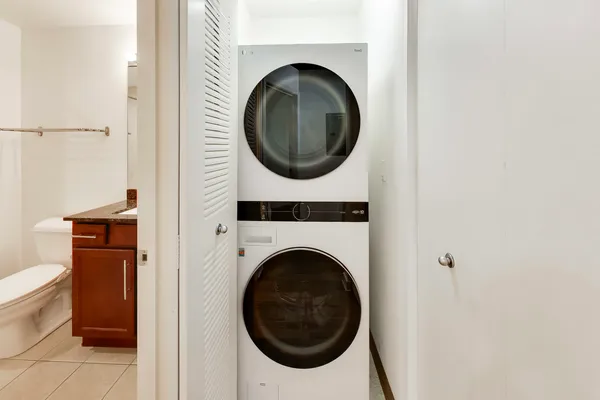 $344,900 | 1110 West 15th Street, Unit 125, Chicago, IL 60608