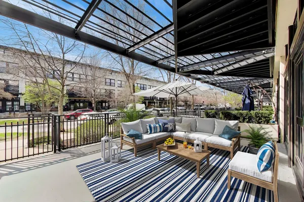 $344,900 | 1110 West 15th Street, Unit 125, Chicago, IL 60608