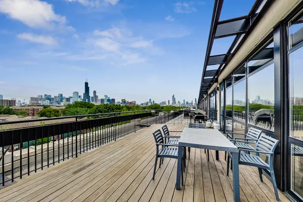 $344,900 | 1110 West 15th Street, Unit 125, Chicago, IL 60608