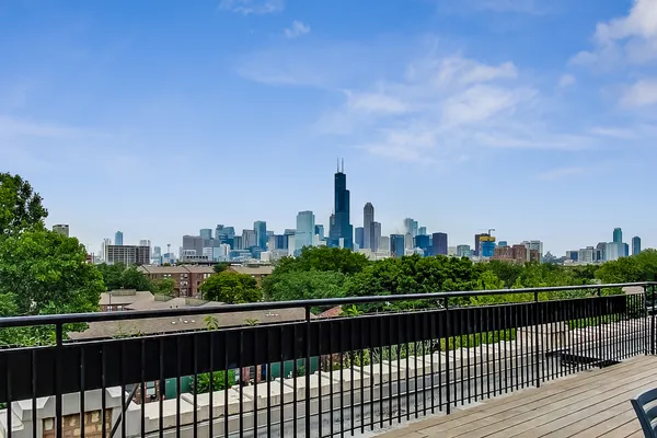 $344,900 | 1110 West 15th Street, Unit 125, Chicago, IL 60608