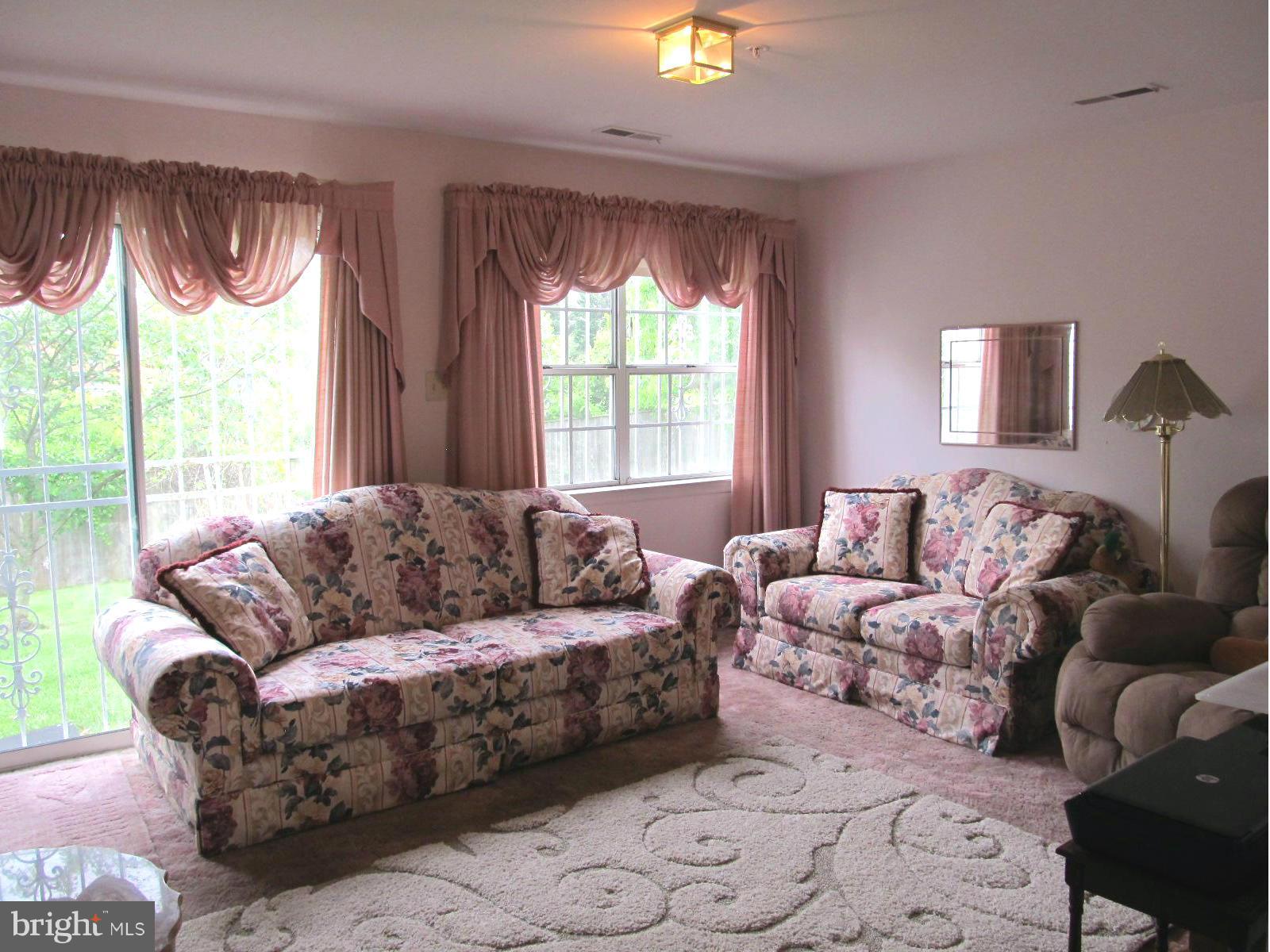 9256 Cherry Lane, Unit 24 Laurel, MD 20708 - Photo 10 of 21 Family Room