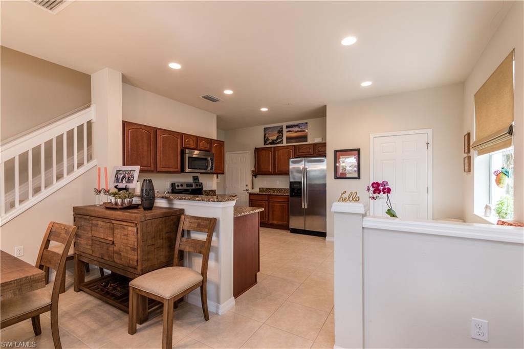 16041 Ravina Way, Unit 50 Naples, FL 34110 - Photo 10 of 27 Gallery Image 10