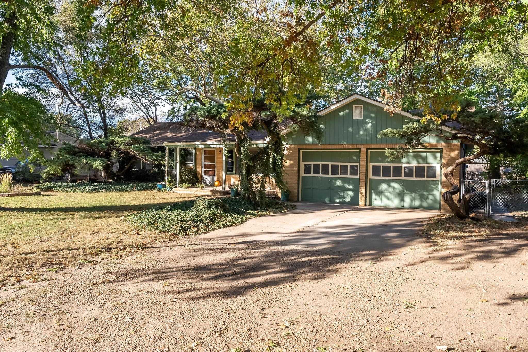 4841 North Sullivan Street Wichita, KS 67204 - Photo 3 of 34