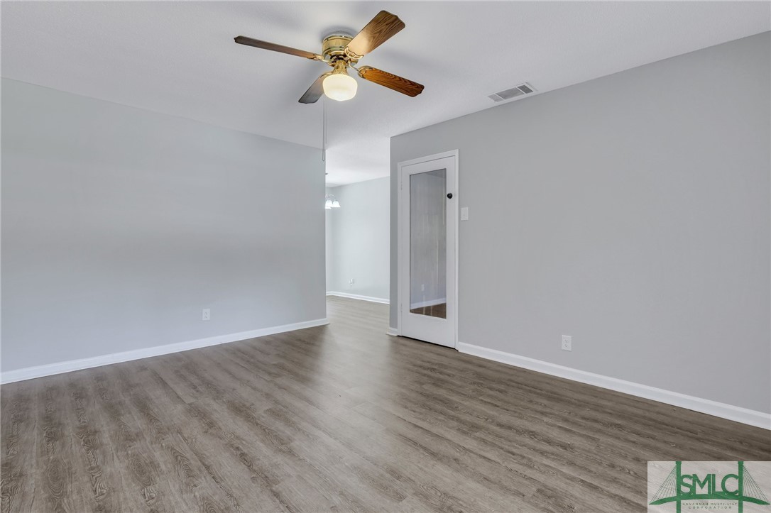 917 Greenbriar Road Hinesville, GA 31313 - Photo 6 of 38 Gallery Image 6