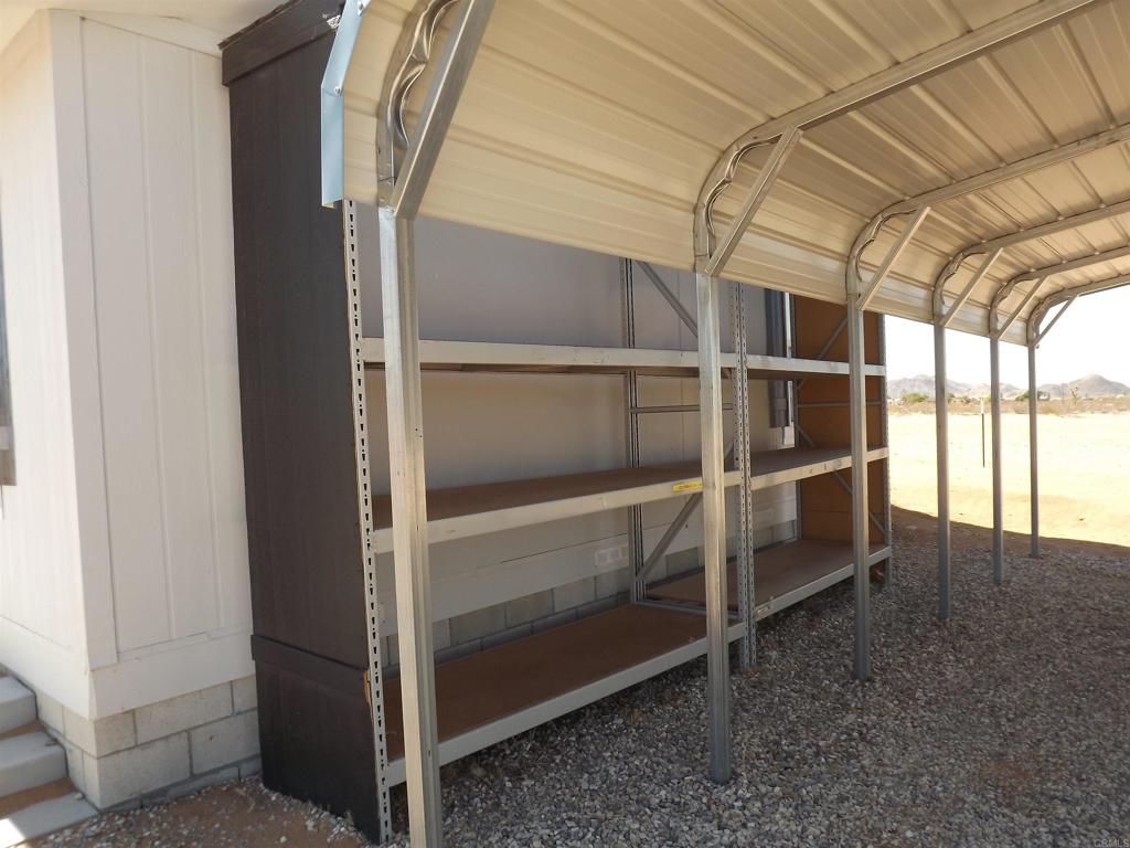 60382 Stearman Road Landers, CA 92285 - Photo 7 of 27