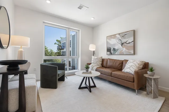 $514,900 | 80 Constitution Avenue, Unit 321, Portsmouth, NH 03801