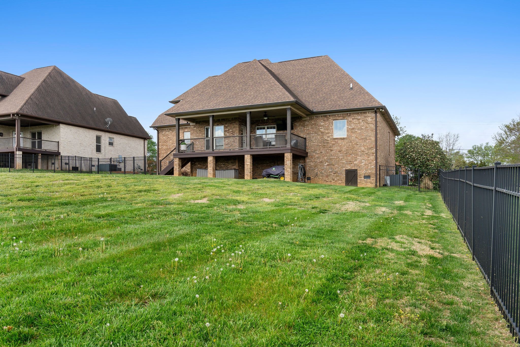1013 Mires Road Mount Juliet, TN 37122 - Photo 40 of 50 a view of a house with a garden