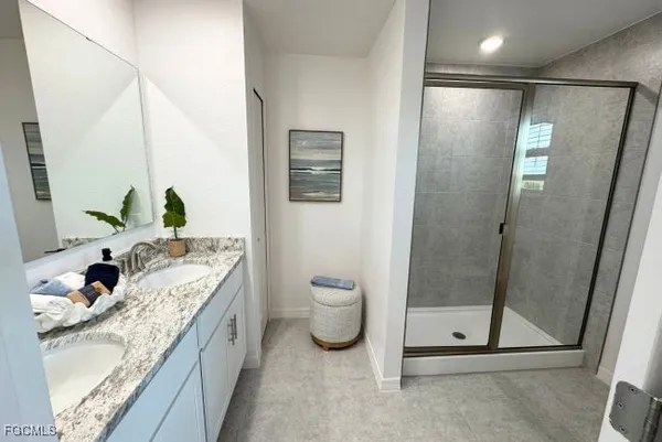 $299,900 | 10721 Fountain Palm Circle, Bokeelia, FL 33922