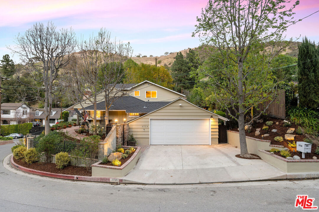 3734 Loadstone Drive Sherman Oaks, CA 91403 - Photo 2 of 53
