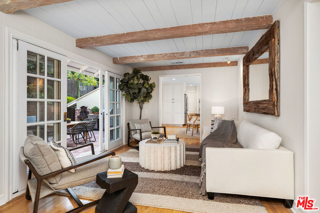 3734 Loadstone Drive Sherman Oaks, CA 91403 - Photo 18 of 53