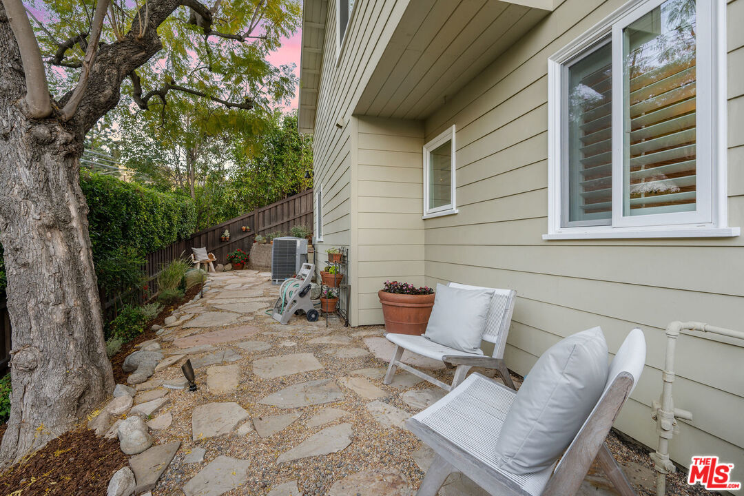 3734 Loadstone Drive Sherman Oaks, CA 91403 - Photo 45 of 53